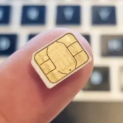 Karta SIM Orange na kartę, gotowa do podróży i roamingu.